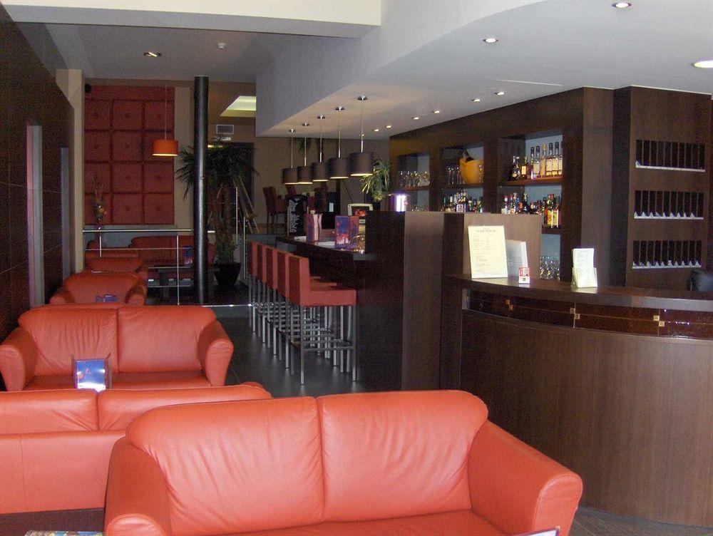 Hotel Tristar 라루비에르 외부 사진