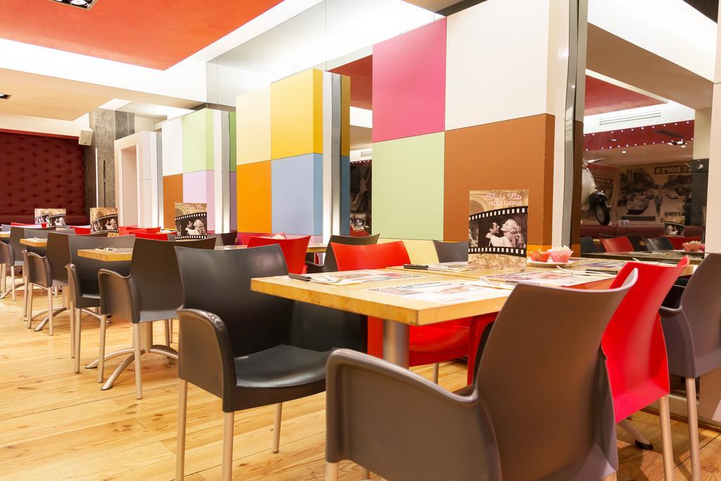 Hotel Tristar 라루비에르 외부 사진