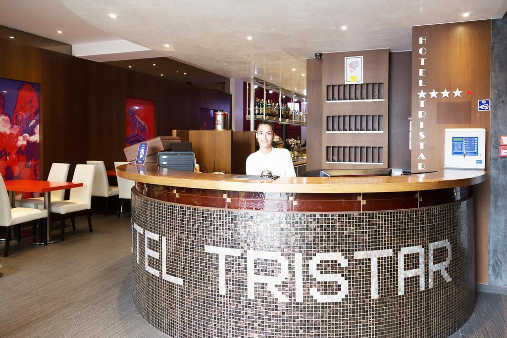 Hotel Tristar 라루비에르 외부 사진