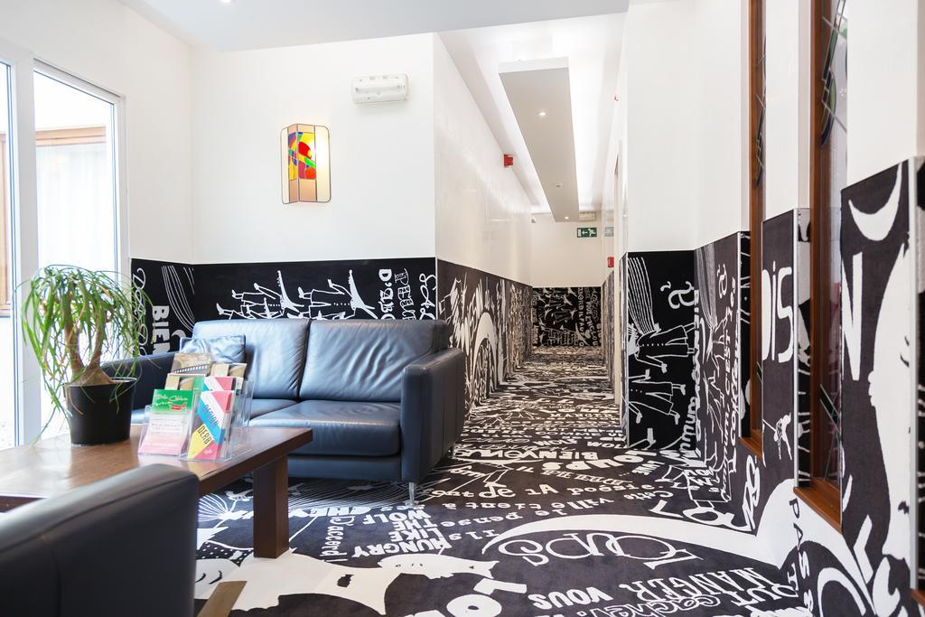 Hotel Tristar 라루비에르 외부 사진
