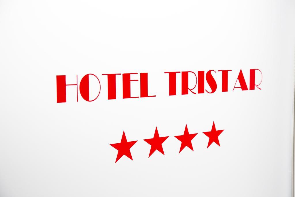 Hotel Tristar 라루비에르 외부 사진
